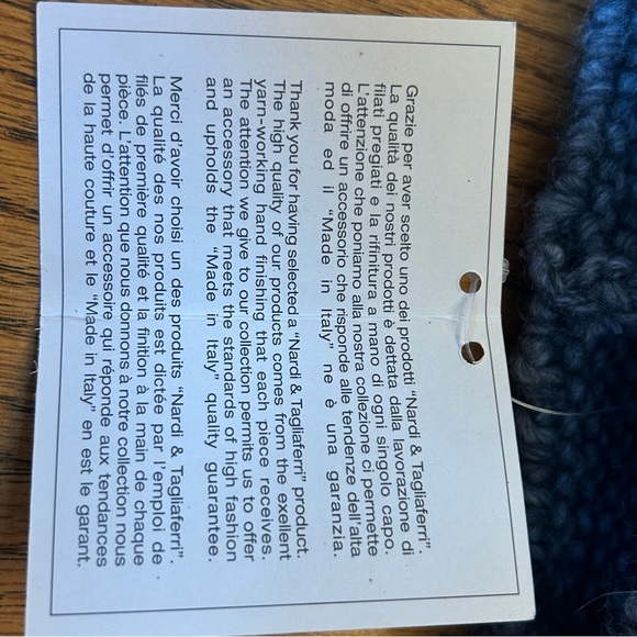 Nardi & Tagliaferri NWT Grey Heart Winter Hat Pom Pom Made in Italy Beanie - Picture 3 of 7